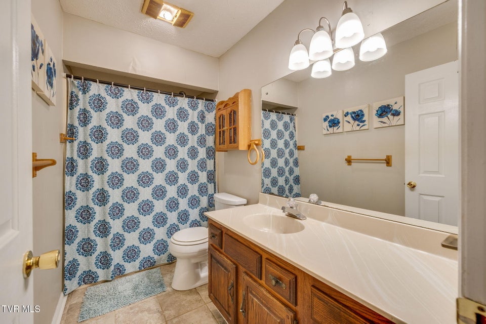 Photo #19: 1024 Konnarock Road