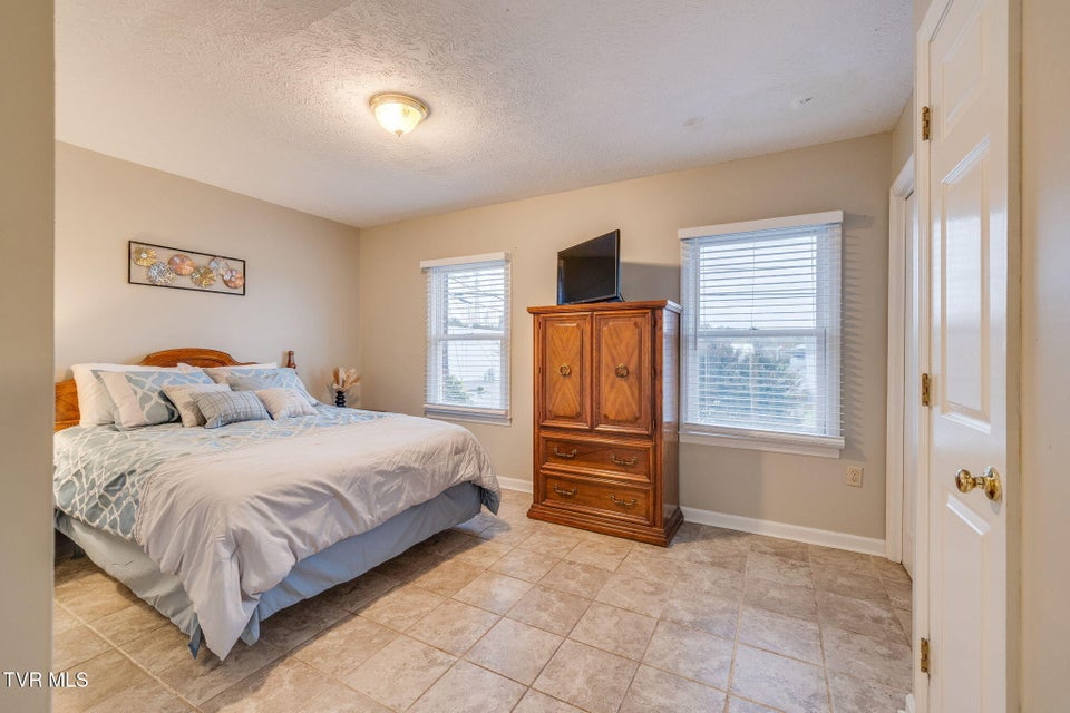 Photo #20: 1024 Konnarock Road