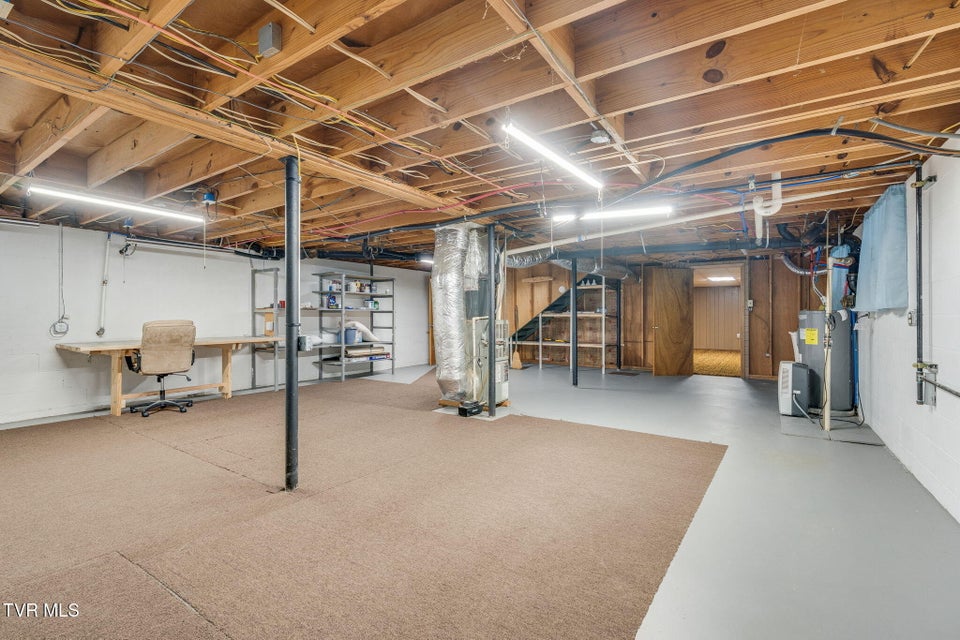 Photo #27: 400 Drinnon Drive