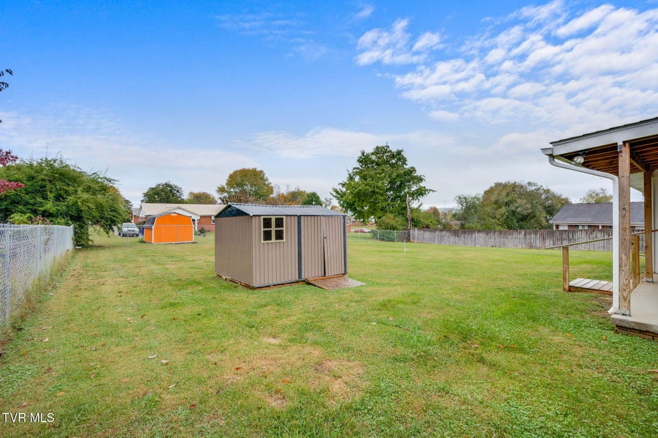 Photo #36: 400 Drinnon Drive