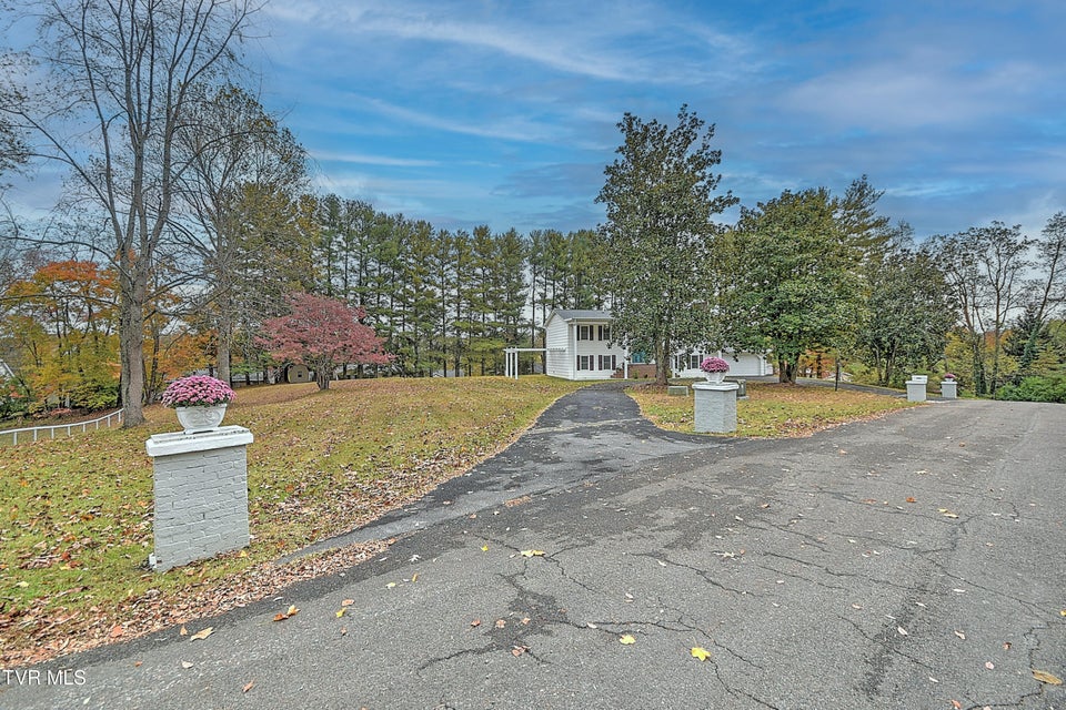 Photo #4: 22097 Strada Circle