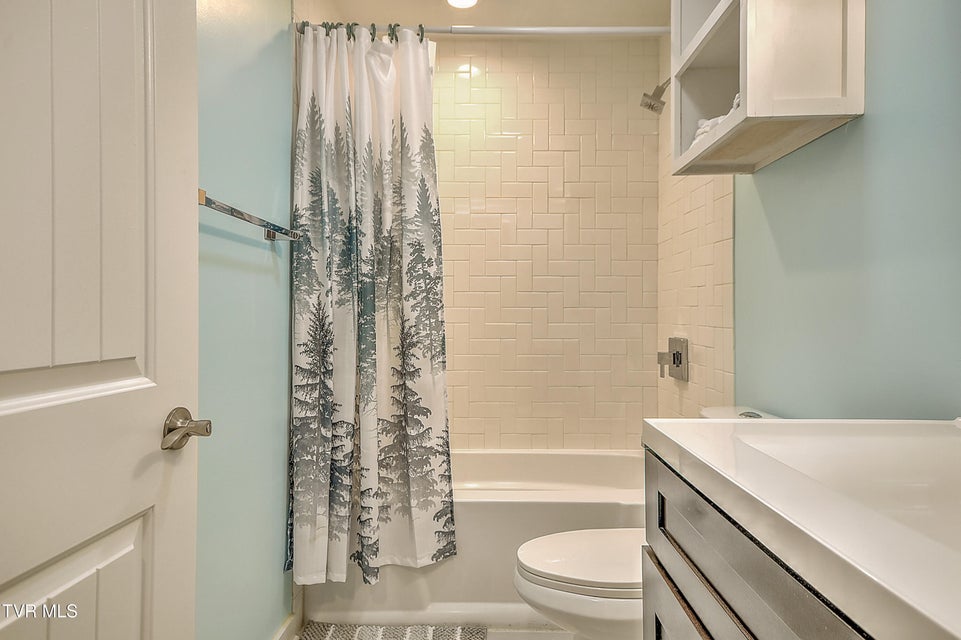 Photo #36: 22097 Strada Circle