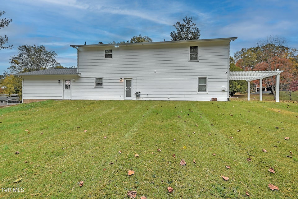 Photo #49: 22097 Strada Circle