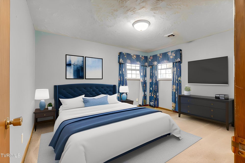 Photo #17: 400 Drinnon Drive