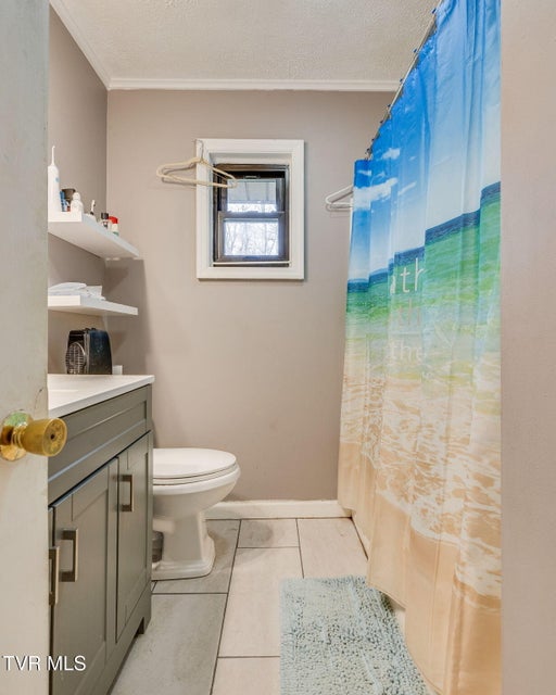 Photo #19: 911 Cumberland Street