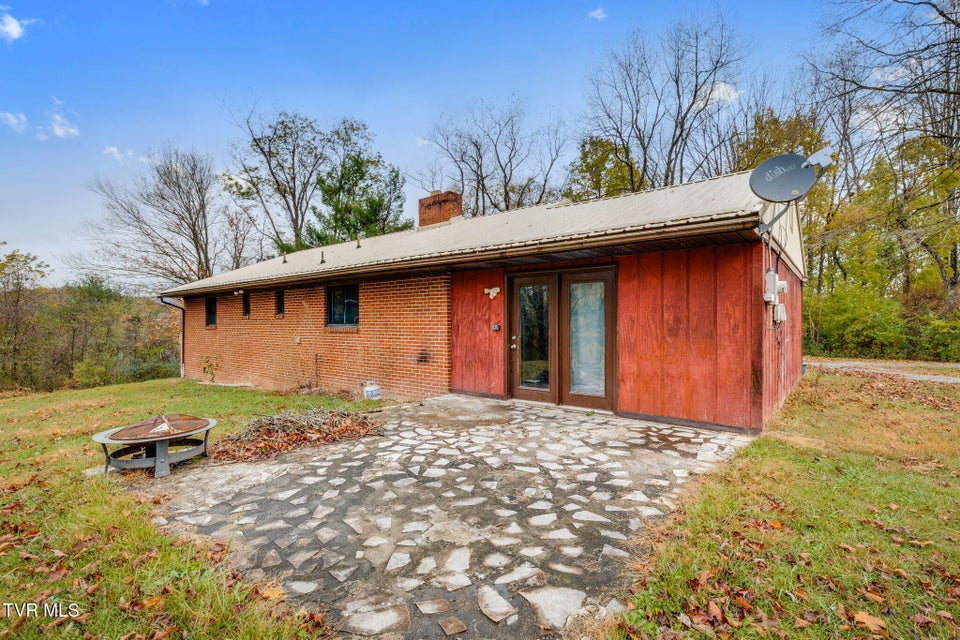 Photo #24: 911 Cumberland Street