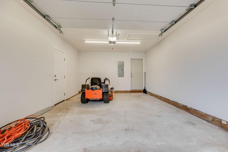 Photo #24: 1111 Copper Ridge Road