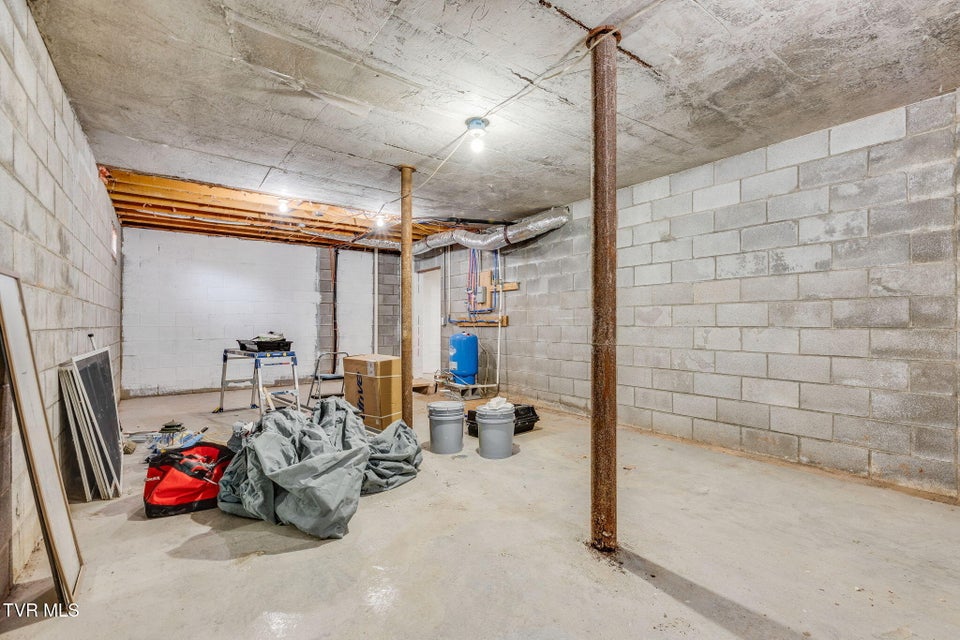 Photo #29: 1111 Copper Ridge Road