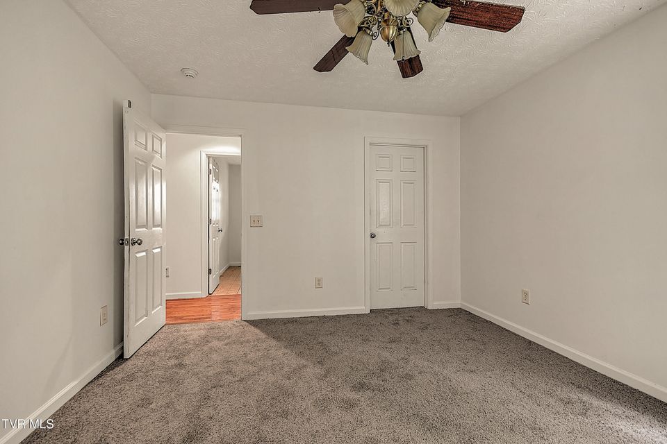 Photo #18: 1711 Granby Road