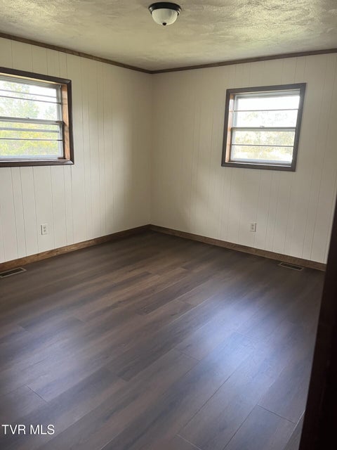 Photo #5: 320 Hill Crest Street