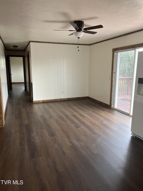 Photo #4: 320 Hill Crest Street