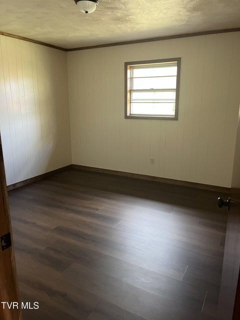 Photo #7: 320 Hill Crest Street