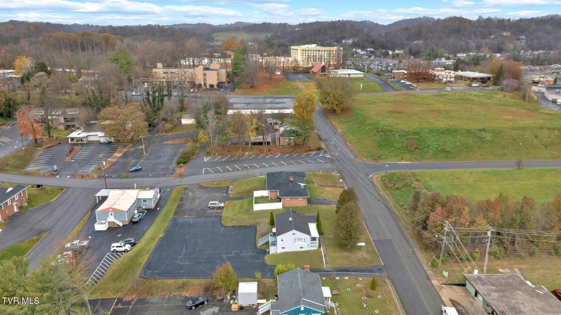 Photo #25: 102 Memorial Drive