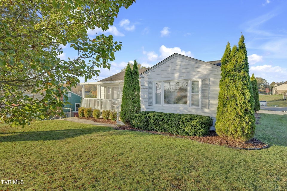 Photo #20: 102 Memorial Drive