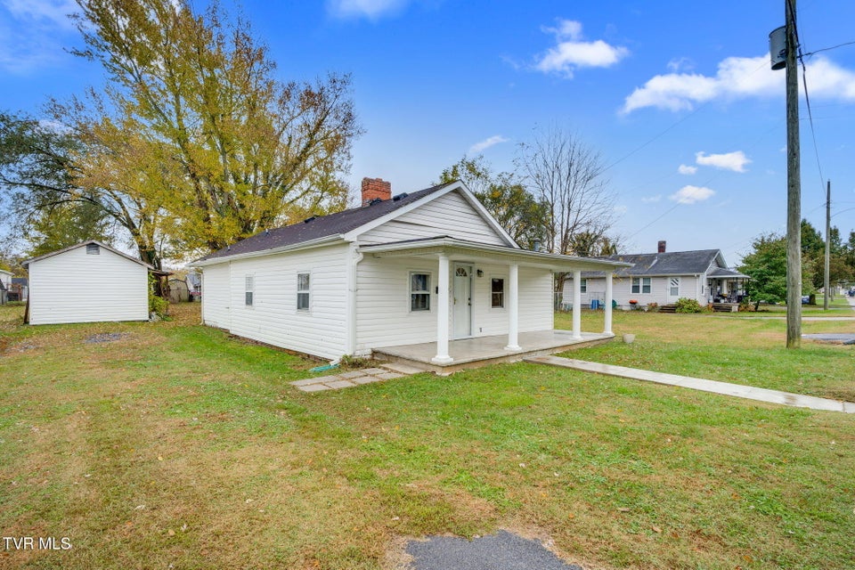 Photo #2: 1645 F Street