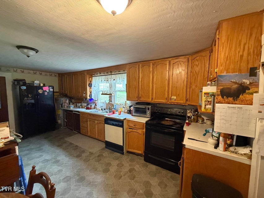 Photo #5: 2228 Netherland Inn Road