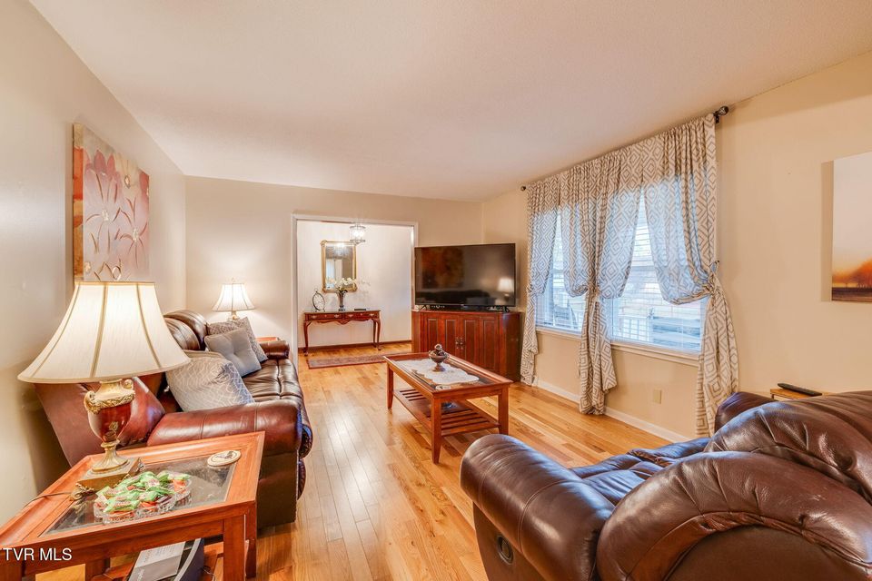 Photo #6: 1904 Broadmoor Road