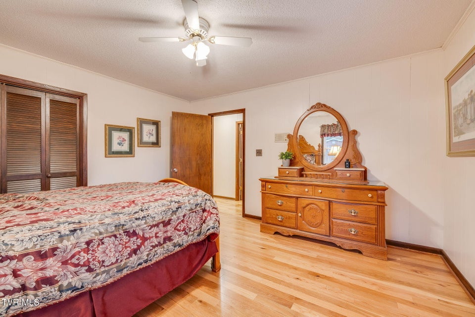 Photo #17: 1904 Broadmoor Road