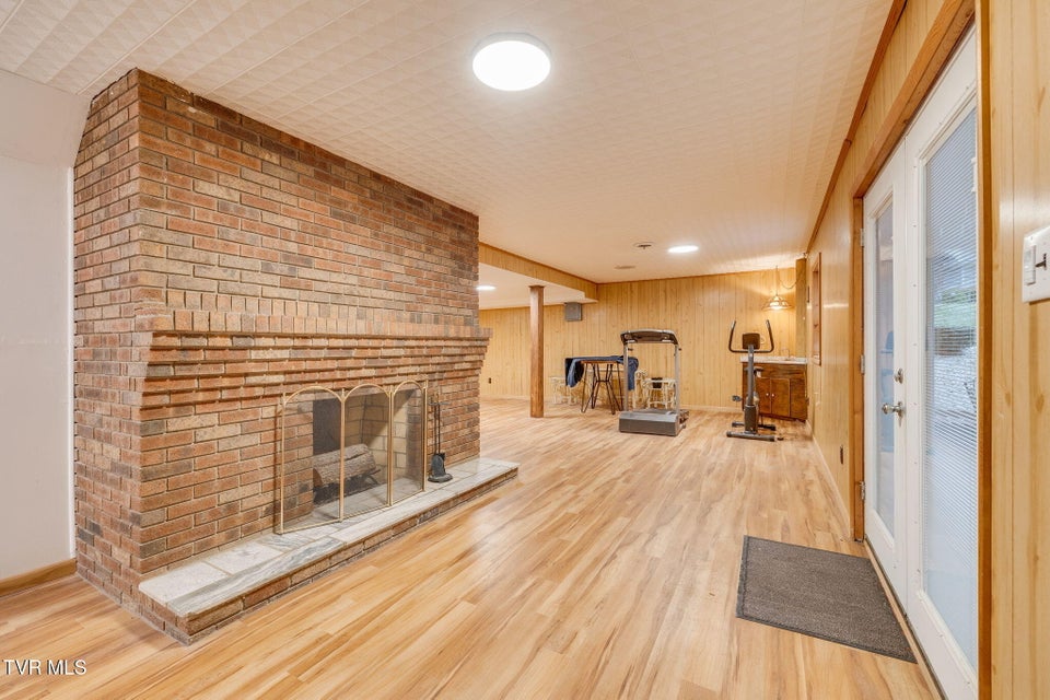 Photo #22: 1904 Broadmoor Road