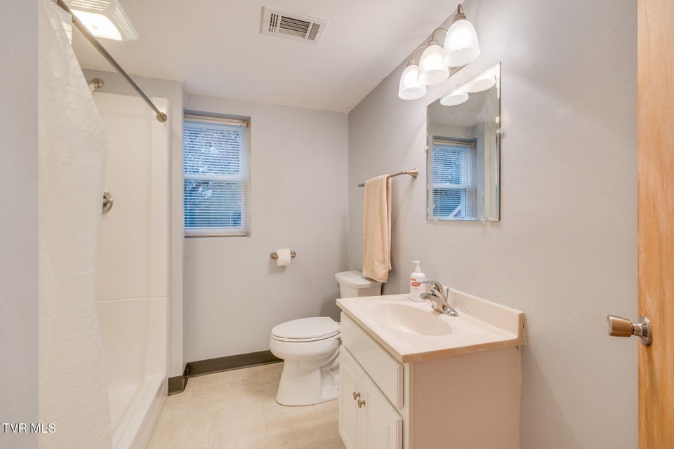 Photo #26: 1904 Broadmoor Road