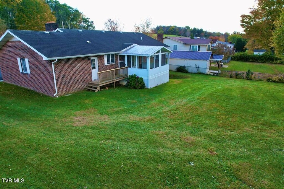 Photo #44: 28261 Lee Highway