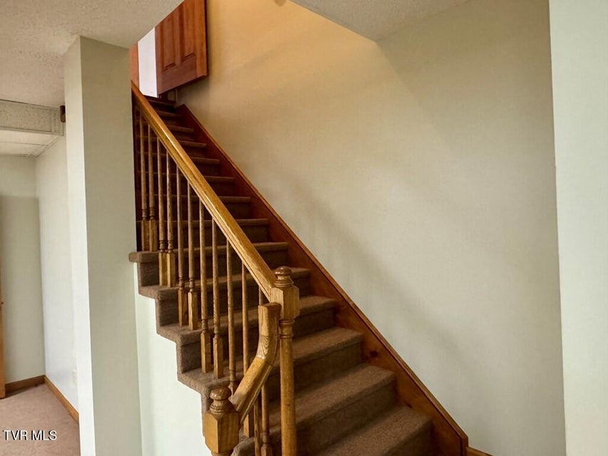 Photo #28: 28261 Lee Highway