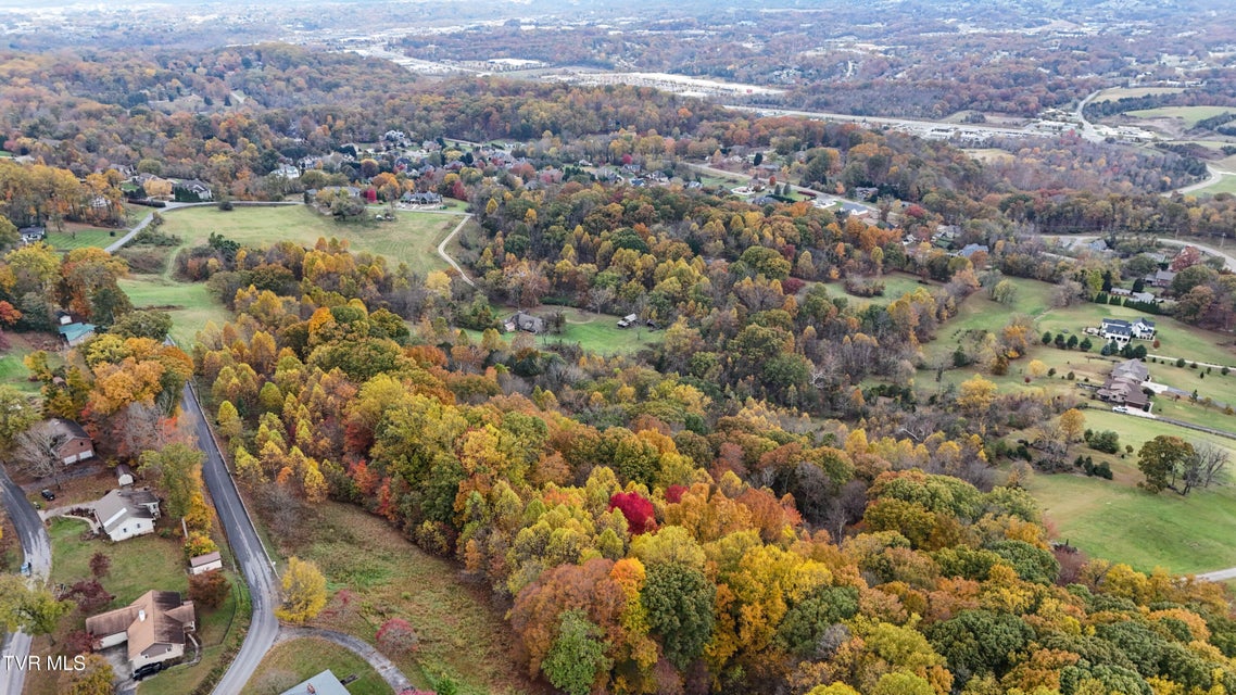 Photo #4: 6006 Chestnut Ridge Road