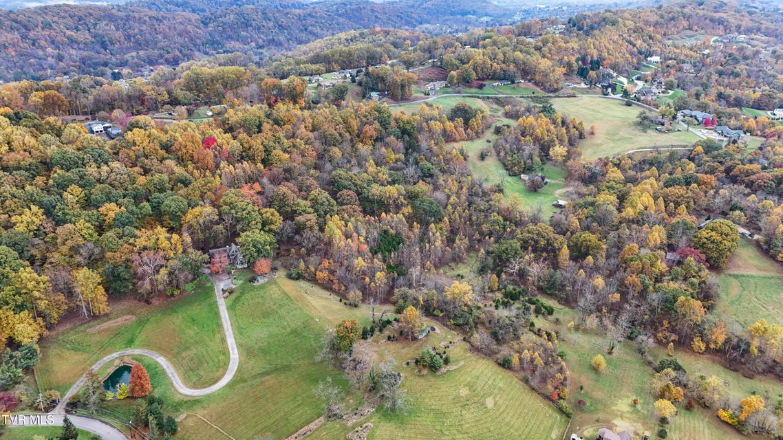 Photo #10: 6006 Chestnut Ridge Road