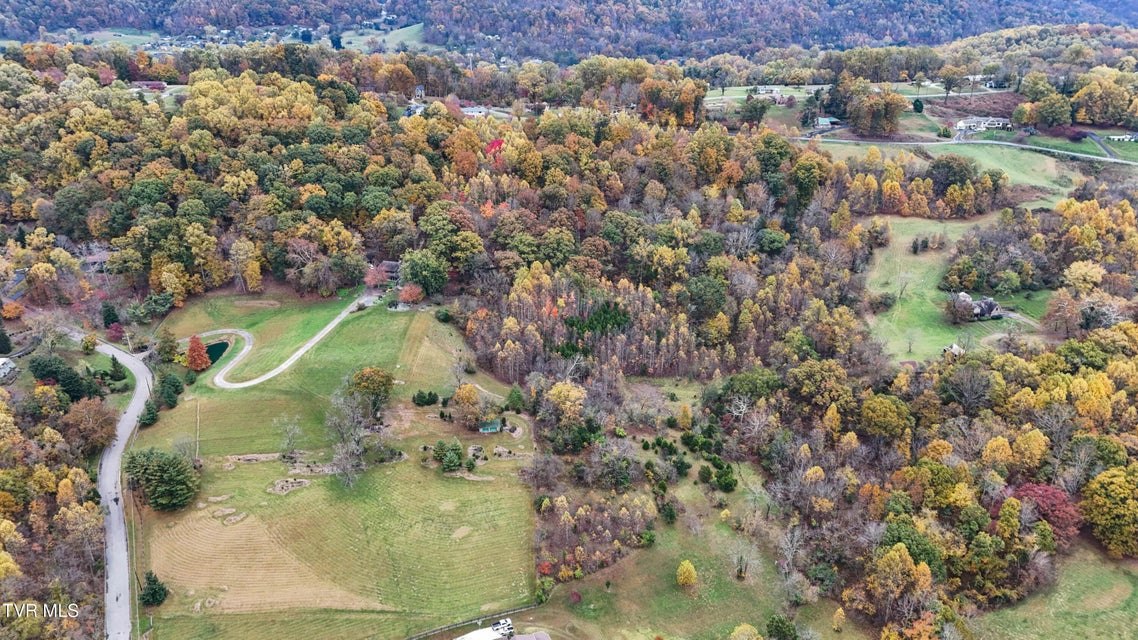 Photo #12: 6006 Chestnut Ridge Road