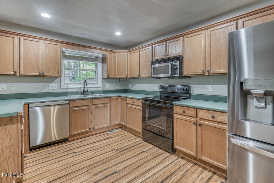 Photo #11: 329 Chestnut Grove Church Road