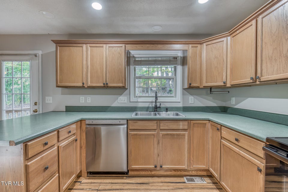 Photo #12: 329 Chestnut Grove Church Road