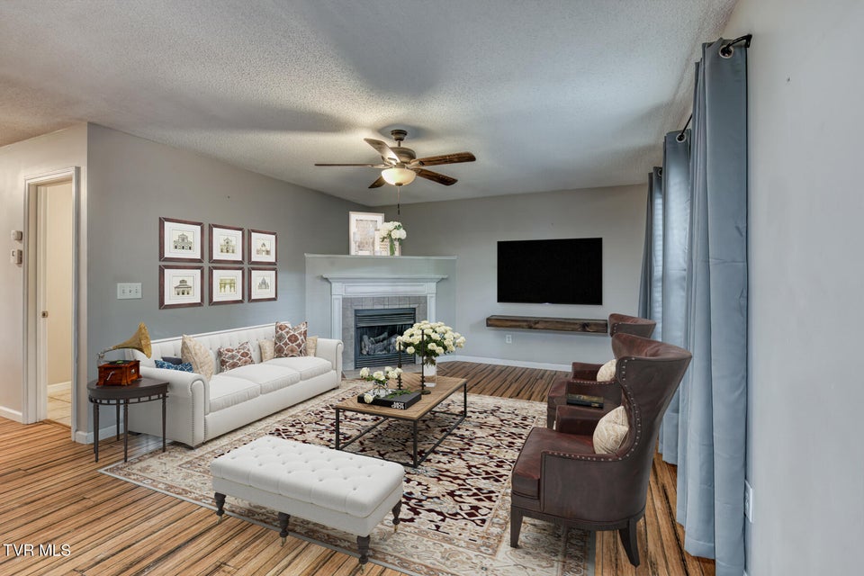 Photo #21: 329 Chestnut Grove Church Road