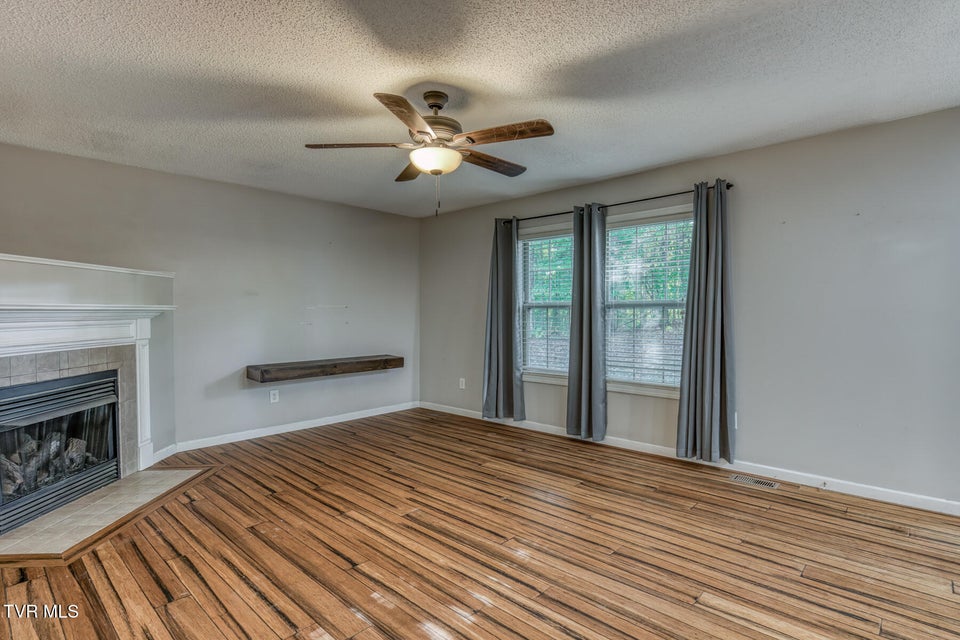 Photo #18: 329 Chestnut Grove Church Road