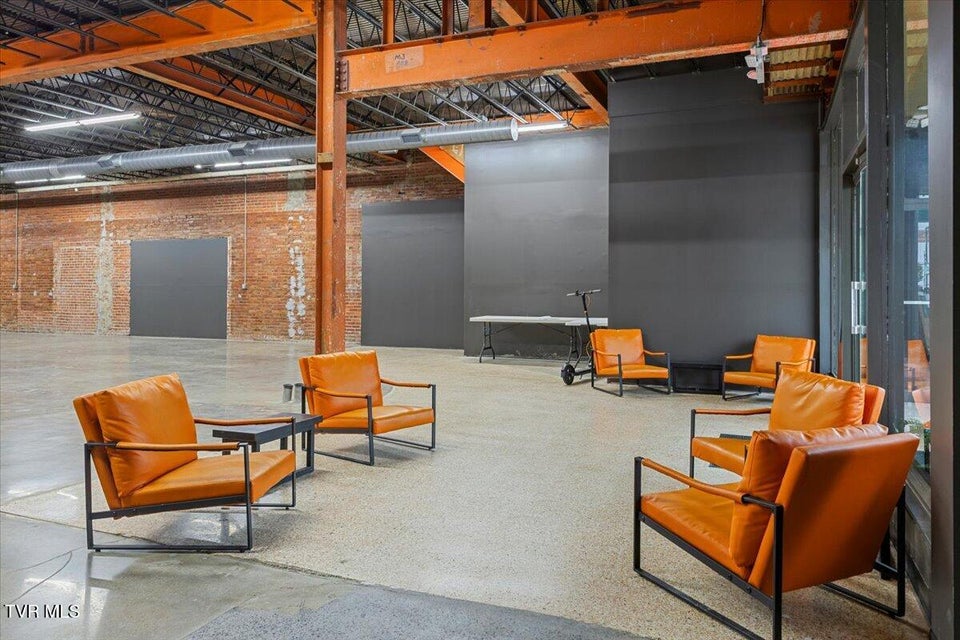 Photo #9: 214 Commerce Street