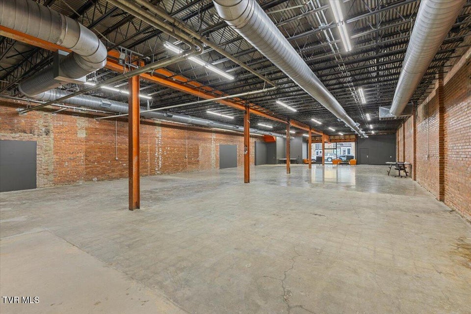 Photo #10: 214 Commerce Street