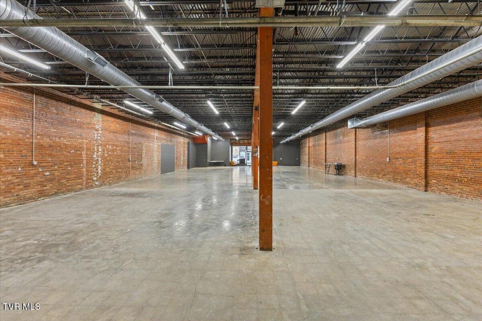 Photo #11: 214 Commerce Street