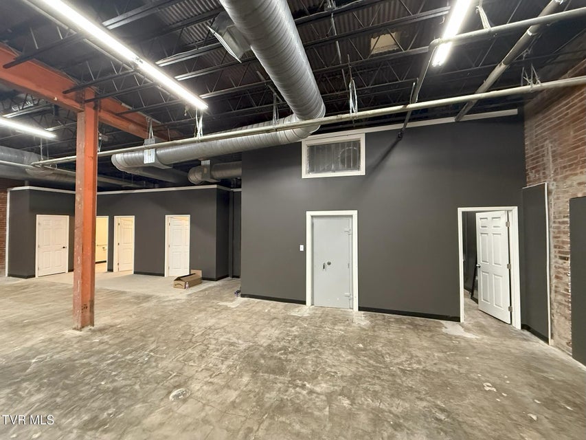 Photo #24: 214 Commerce Street