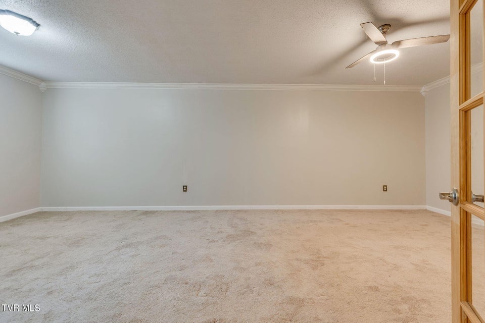 Photo #29: 180 Kincheloe Road