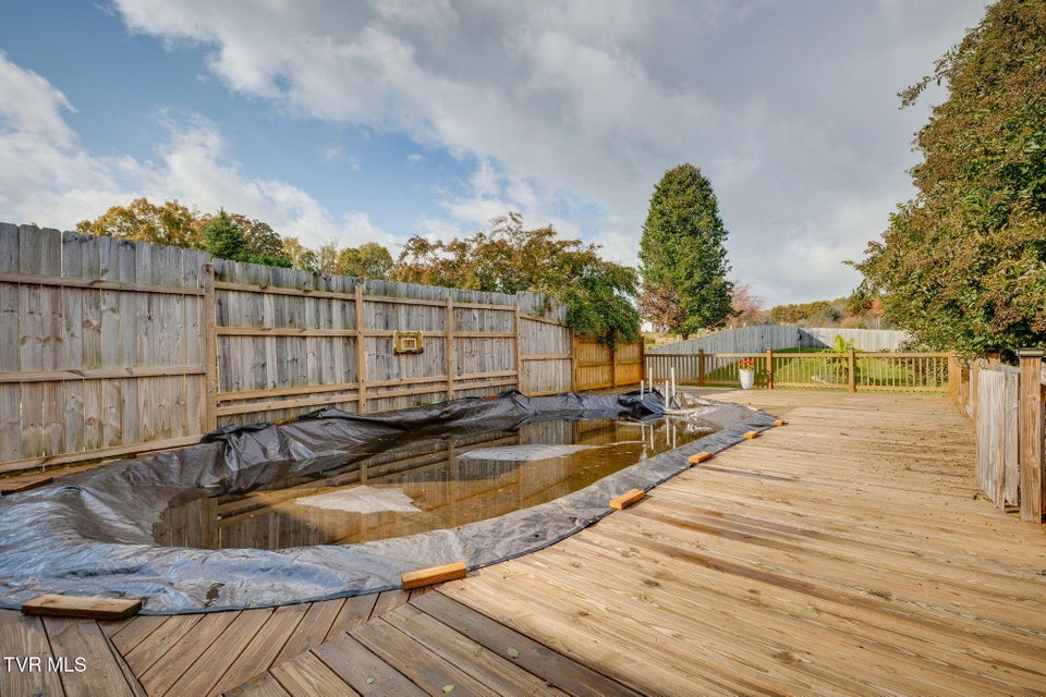 Photo #36: 180 Kincheloe Road