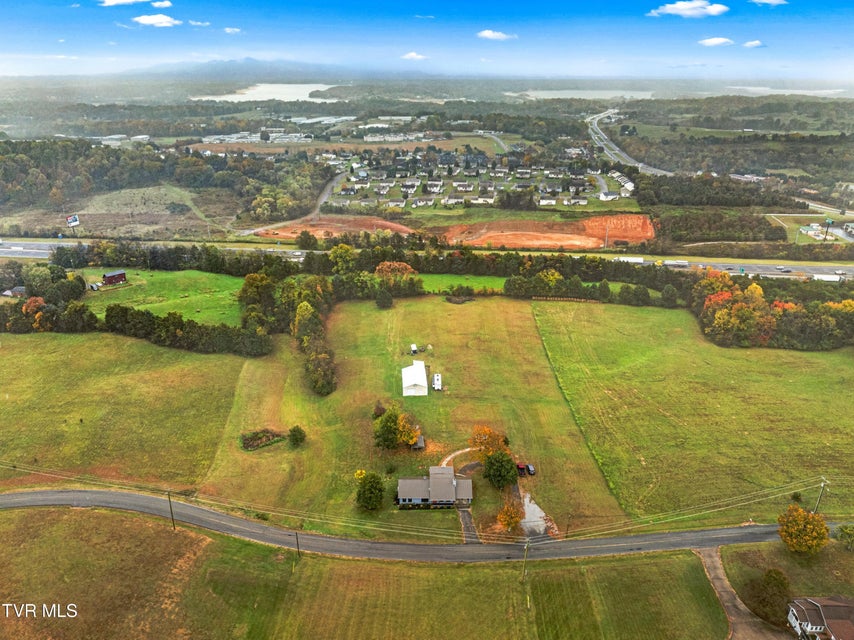 Photo #55: 643 Hart Road