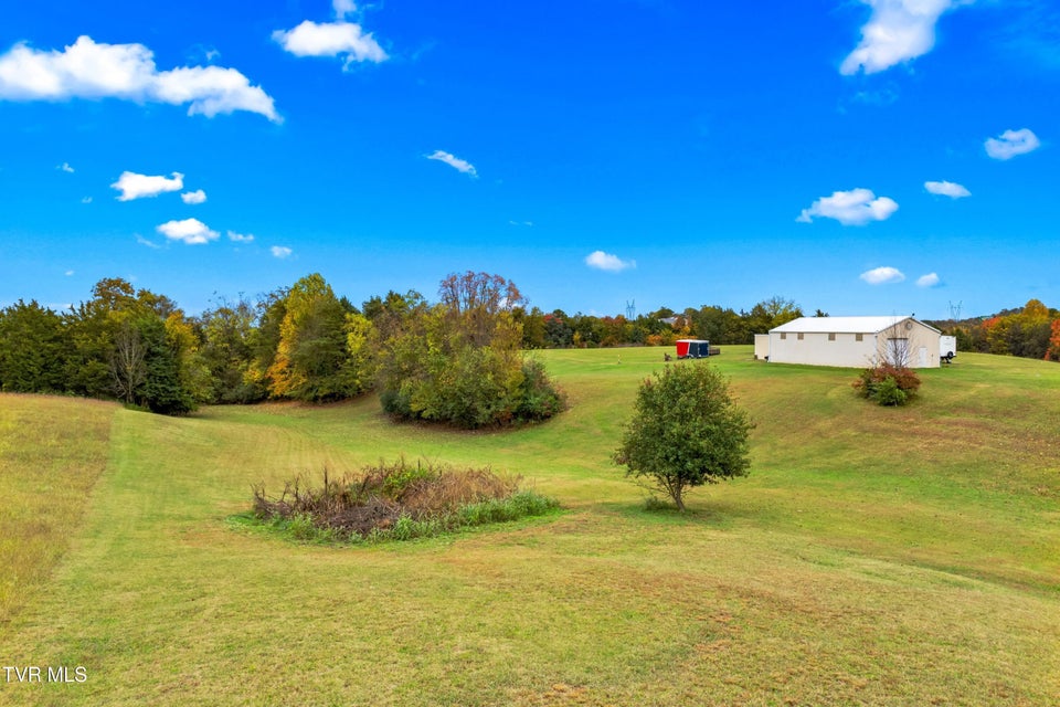 Photo #61: 643 Hart Road