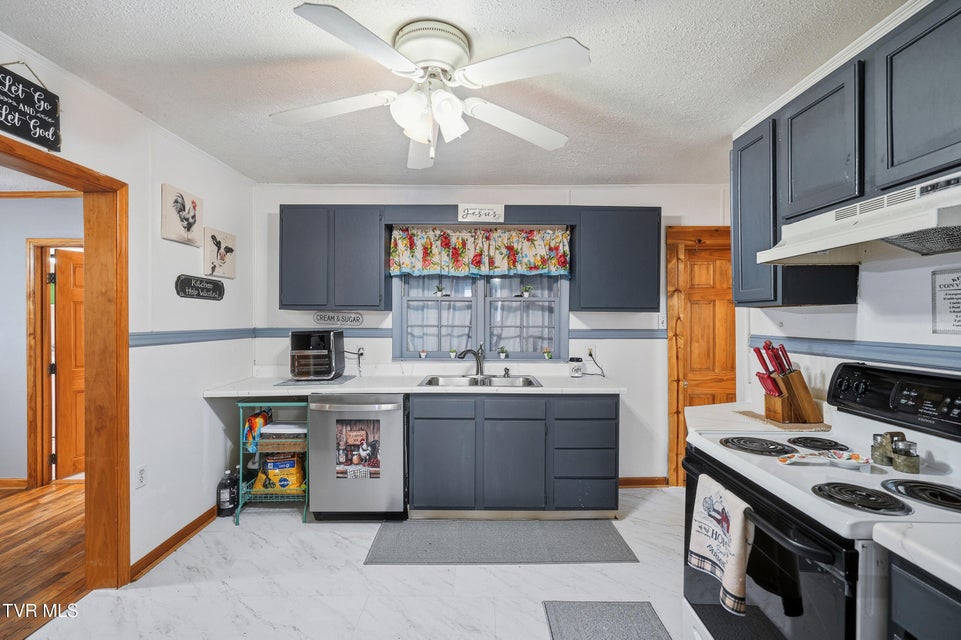 Photo #14: 109 Penrod Road