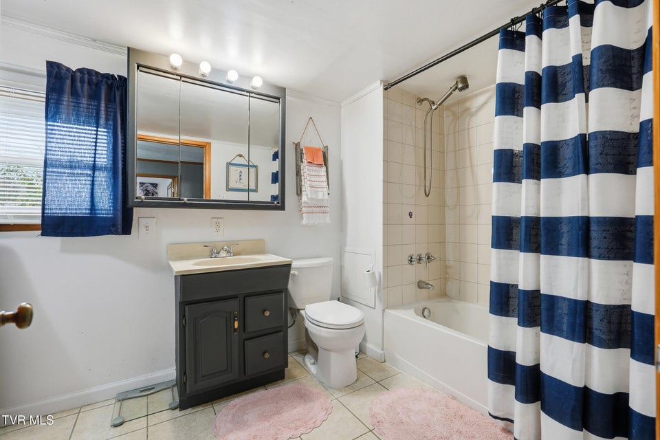 Photo #26: 109 Penrod Road