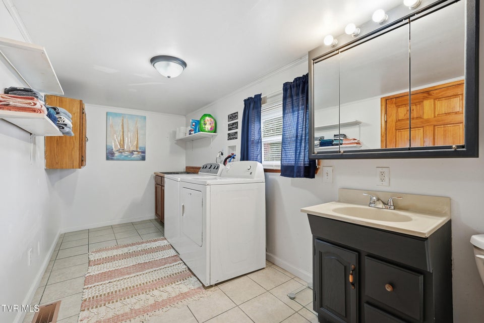 Photo #28: 109 Penrod Road