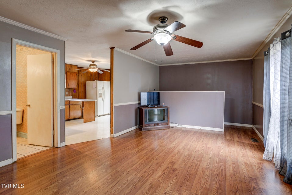 Photo #6: 135 Walnut Drive