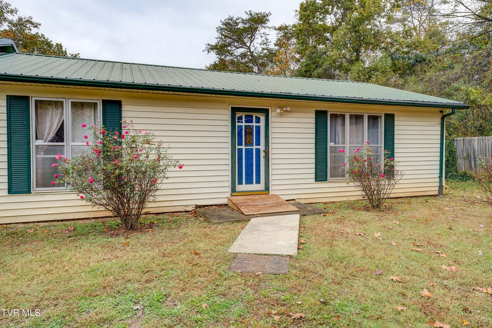 Photo #5: 135 Walnut Drive