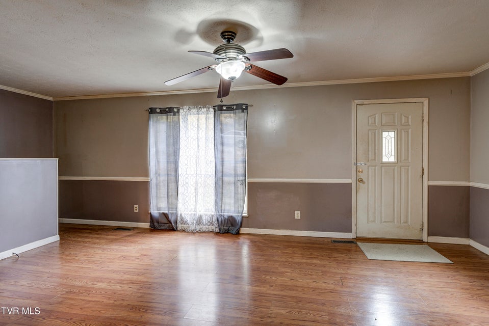 Photo #8: 135 Walnut Drive