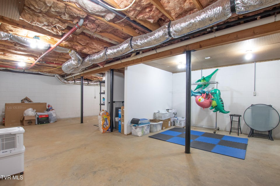 Photo #31: 820 Wayne Avenue