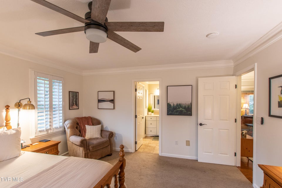 Photo #17: 820 Wayne Avenue