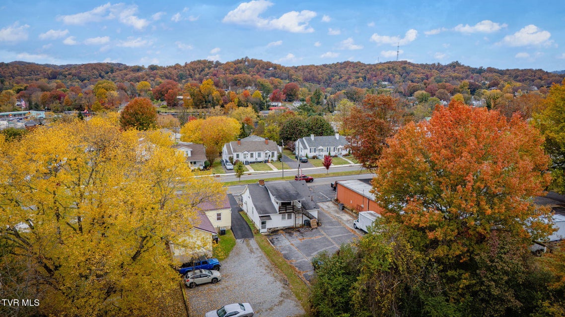 Photo #29: 1713 Edgemont Avenue